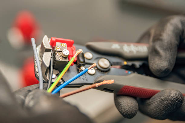 Best Electrical Outlet Repair  in Henderson, LA